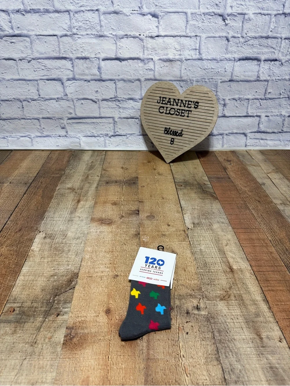 H-E-B HEB 120 Years Texas Shape Geometric Crew Socks Gray for adult. One size  M